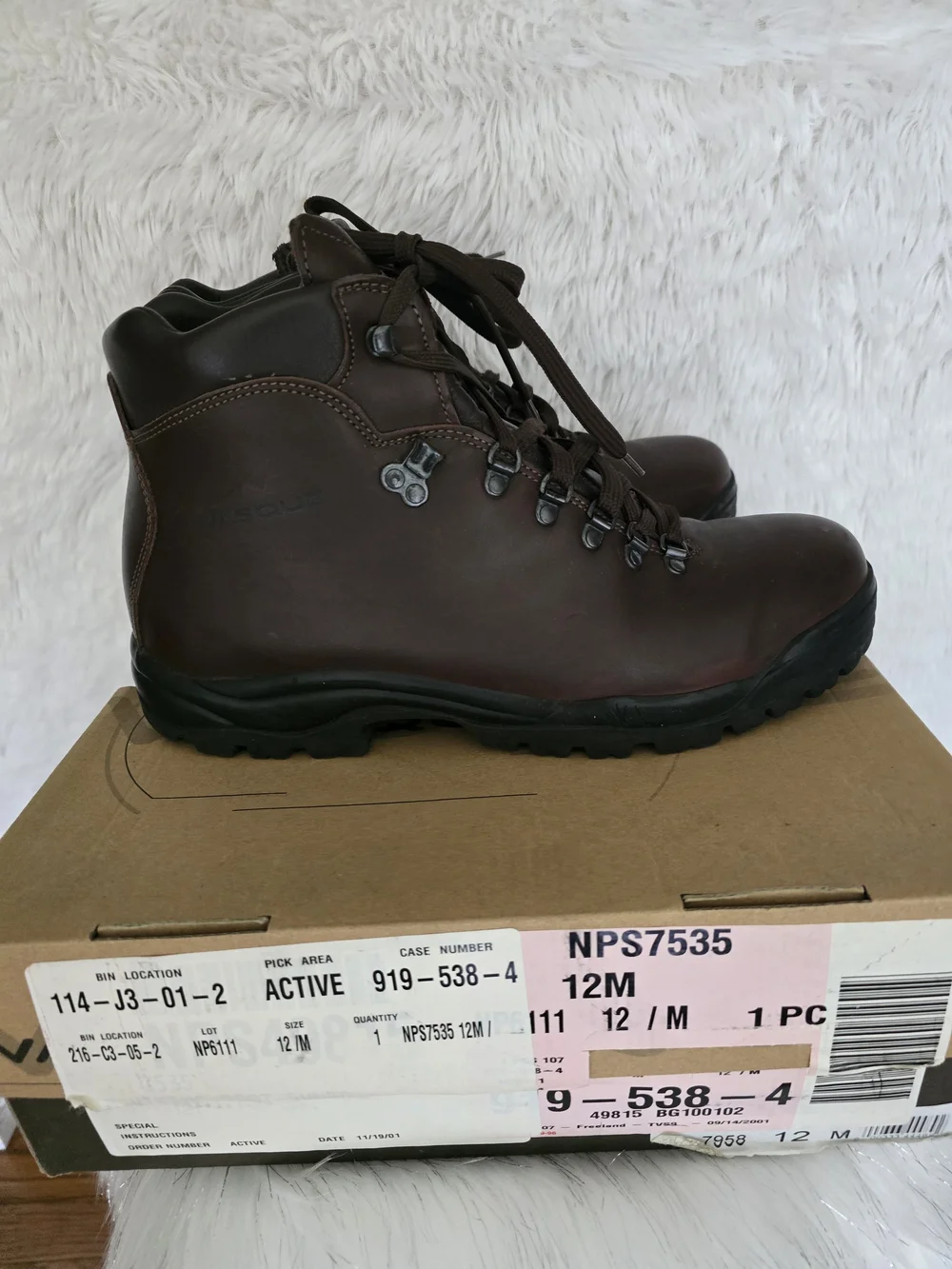 Vasque Brown Leather Men's Hiking Boots